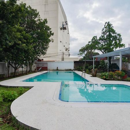Reddoorz Plus @ Pakuan Residence Tajur بوكور المظهر الخارجي الصورة